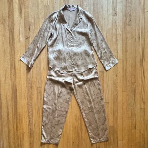 Victorias Secret Pajama Set Small Gold - Picture 1 of 6